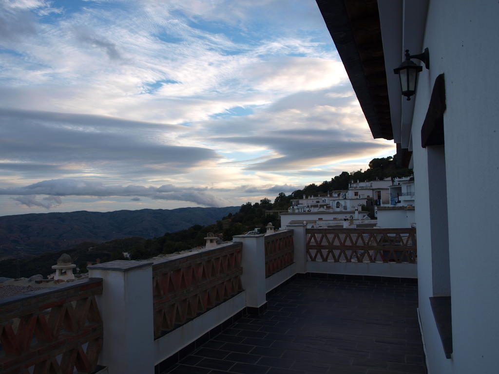 Apartamentos El Mirador Bérchules Room photo