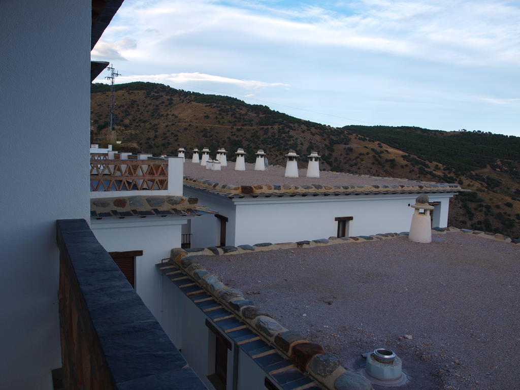 Apartamentos El Mirador Bérchules Exterior photo